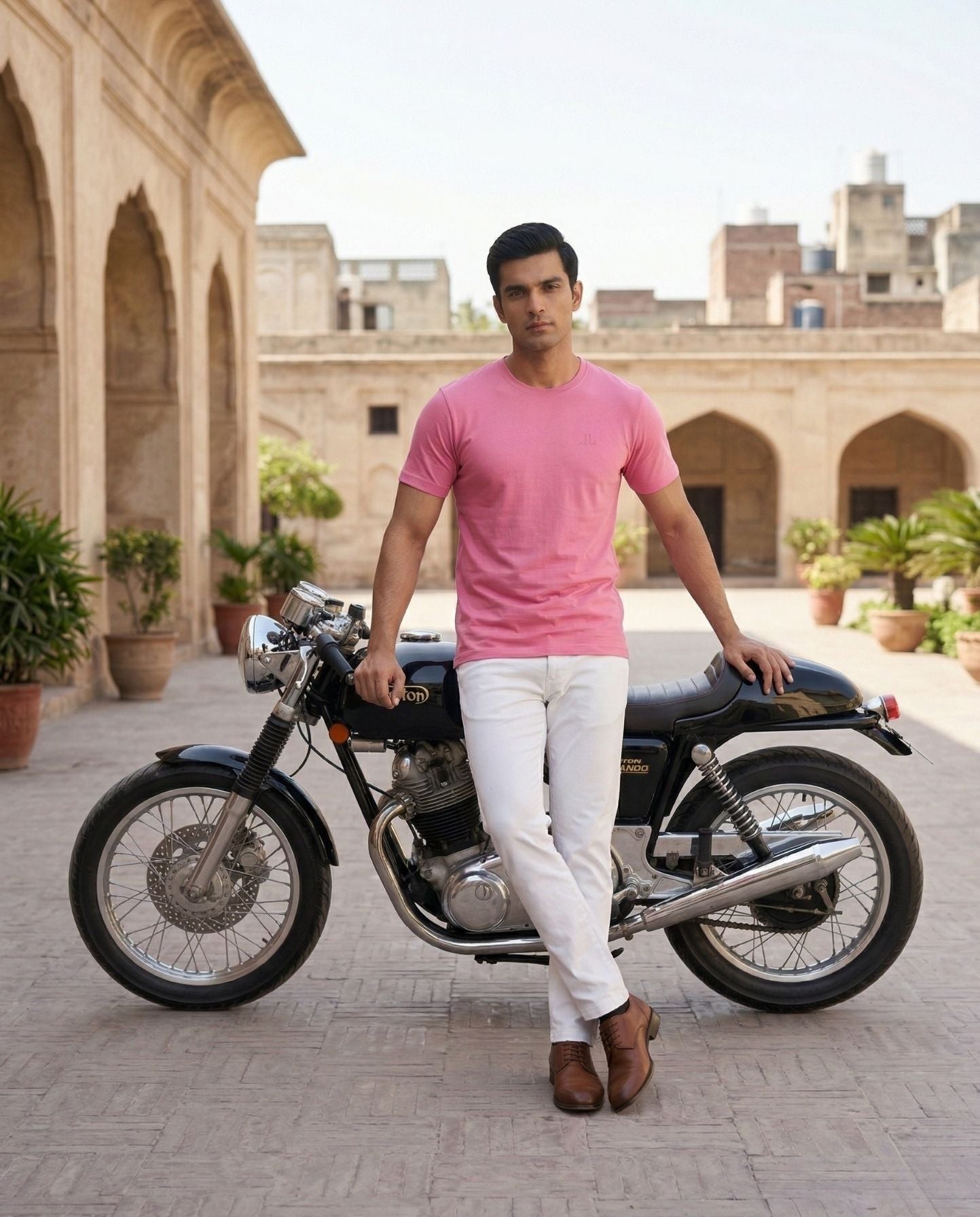 The Courtyard Tee Pink