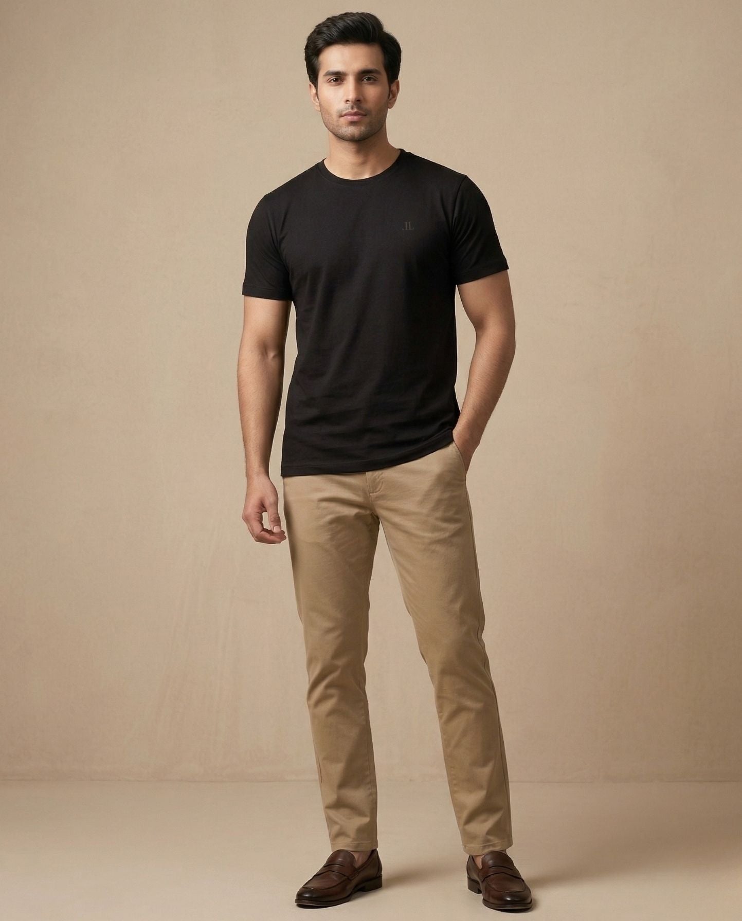 The Courtyard Tee Black